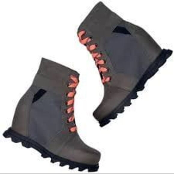 Sorel Women's Joan Arctic Wedge III Lexie Boot Waterproof Leather Wedge Bootie - Picture 1 of 6